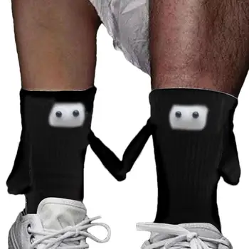 Двойката, держащаяся за ръце, пръсти, магнитна двойка, забавни чорапи с очи, магнитна смукателна 3D кукла, чифт чорапи, чифт закачливи чорапи за